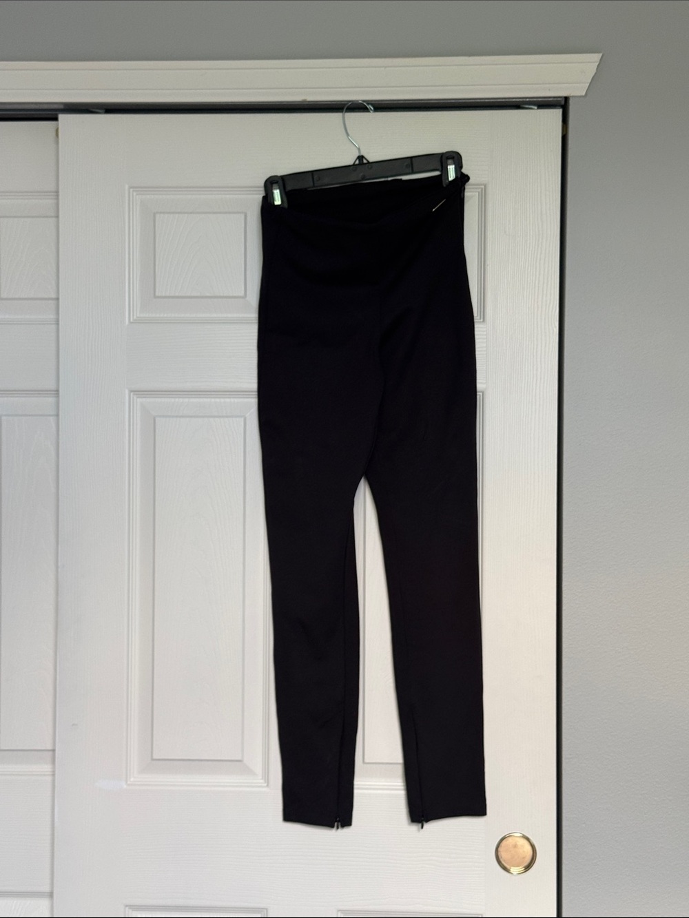 Fabletics Black Active Slim Pants with Logo Plate
